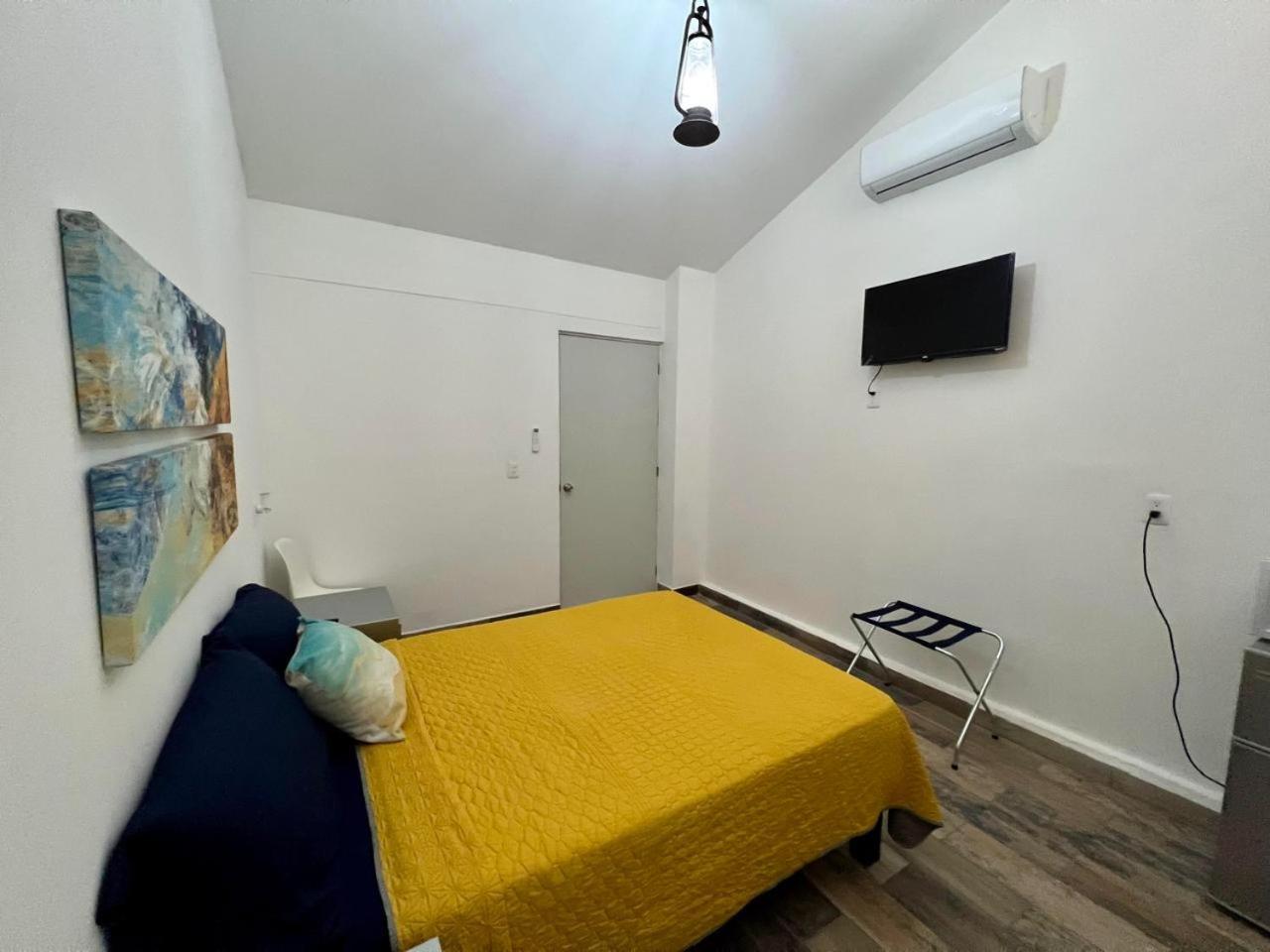 Double Room Private Bathroom